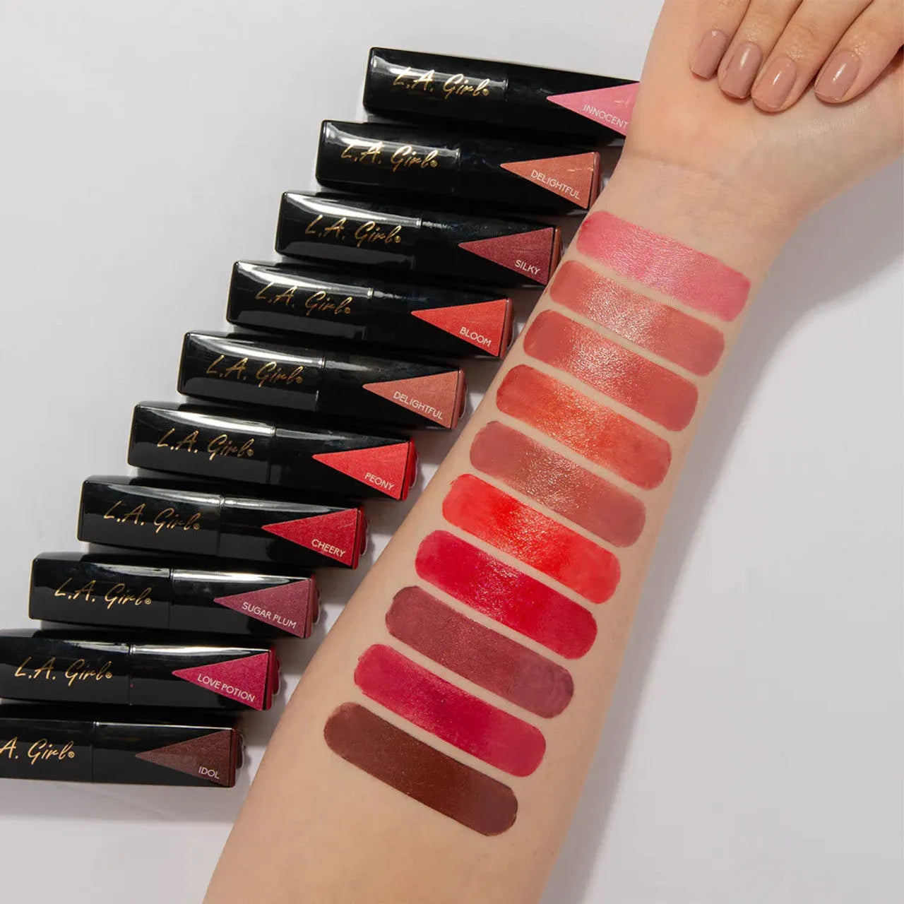 LA Girl Lip Attraction Lipstick - Cheery