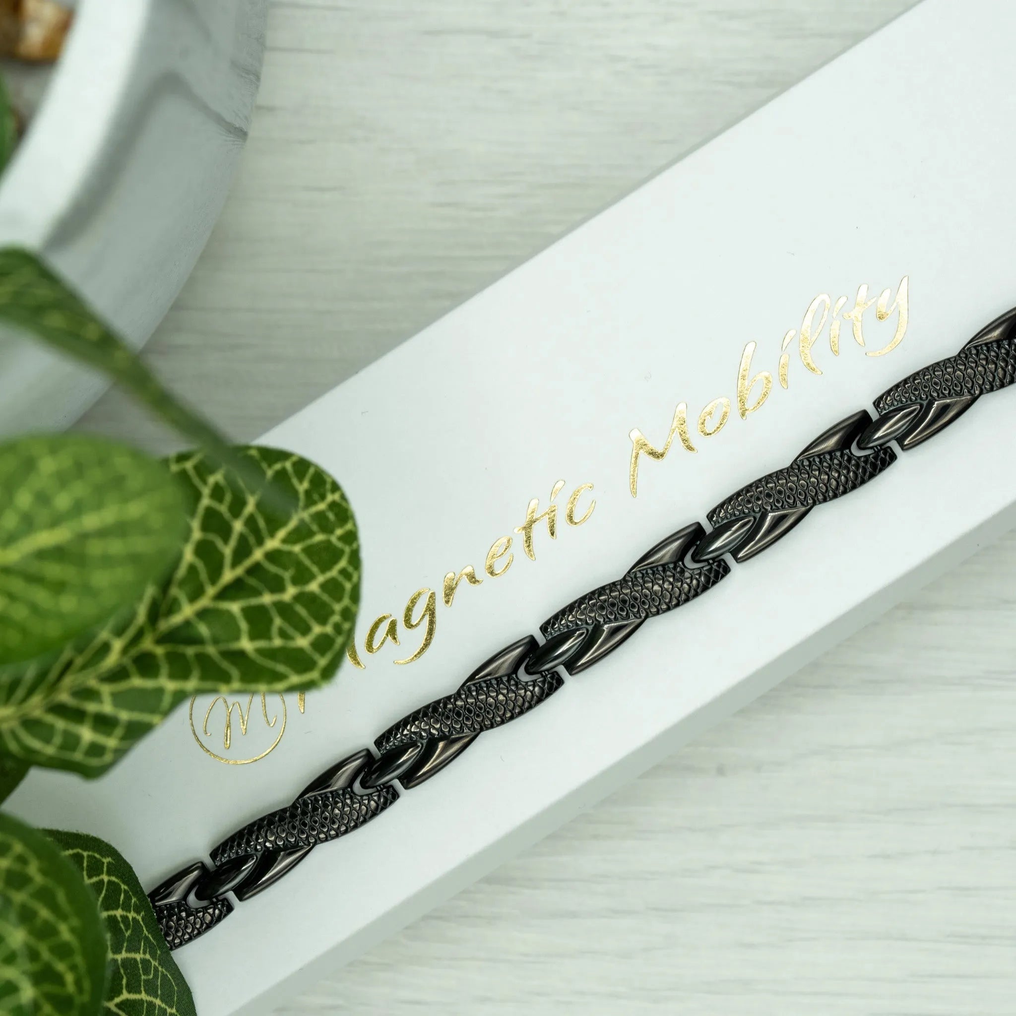 Snapdragon Night 4in1 Magnetic Bracelet