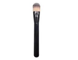 Pulse Foundation Brush