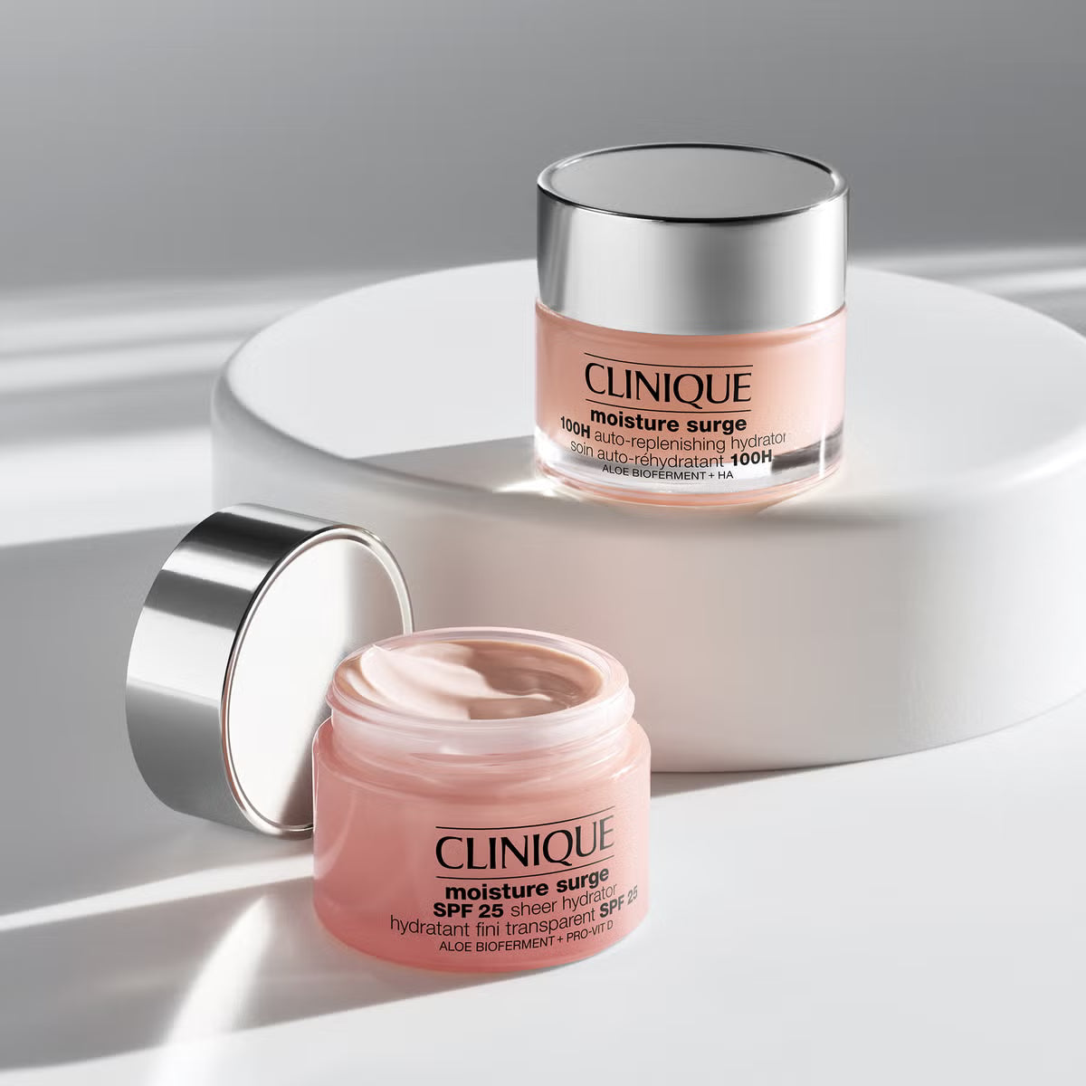 Clinique Moisture Surge SPF25 Sheer Hydrator (50ml)